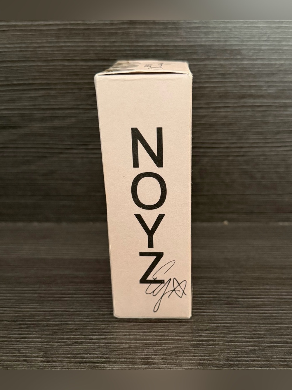 NOYZ Be Her by Ella Langley Eau de Parfum - Clear Bottle with White Cap - Picture 7 of 10